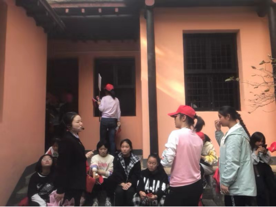 花塘縣華鑫學(xué)校韶山研學(xué)旅行_湖南研學(xué)旅行網(wǎng)